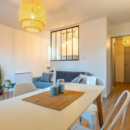 Bright 42M For 4 With Balcony In Anglet * アングレット